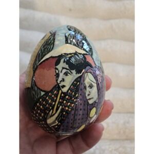 Russian Egg Signed Couple Painted Purple Folk Art Flowers Gift